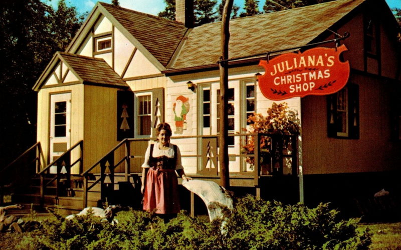 Julianas Christmas Shop - Vintage Postcard